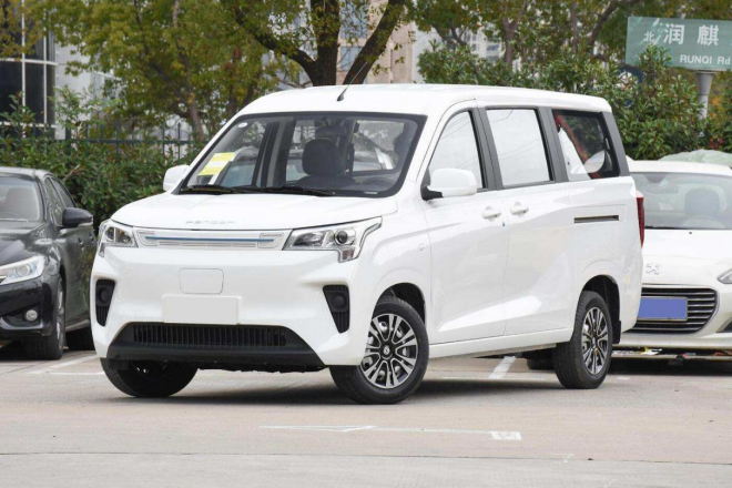 开5年省出13万:客货精通的风光E380现只要9.48万起!